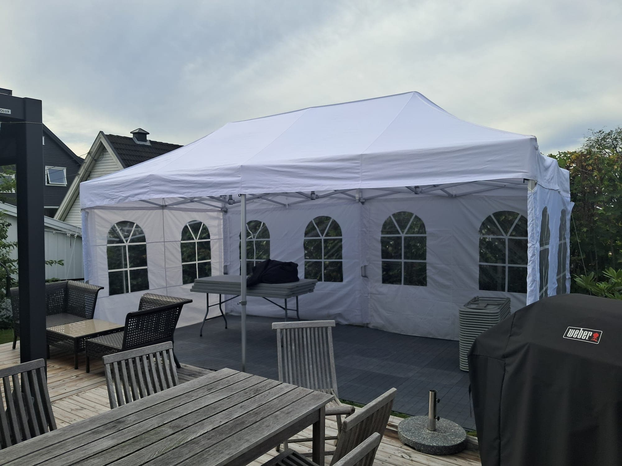 3 × 6 m party tent set up for an event – photo 3