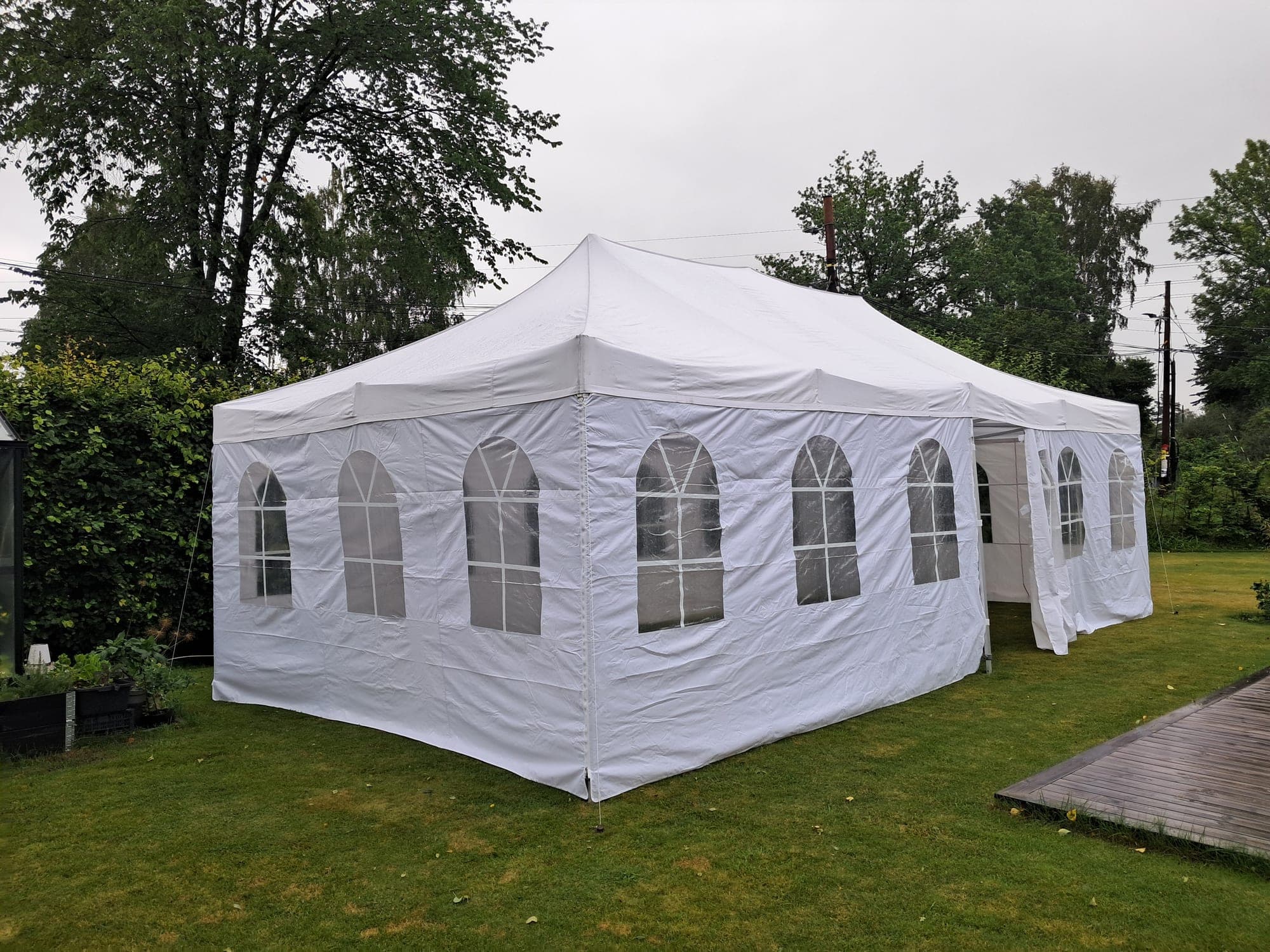 4,5 × 9 m party tent set up for an event – photo 6
