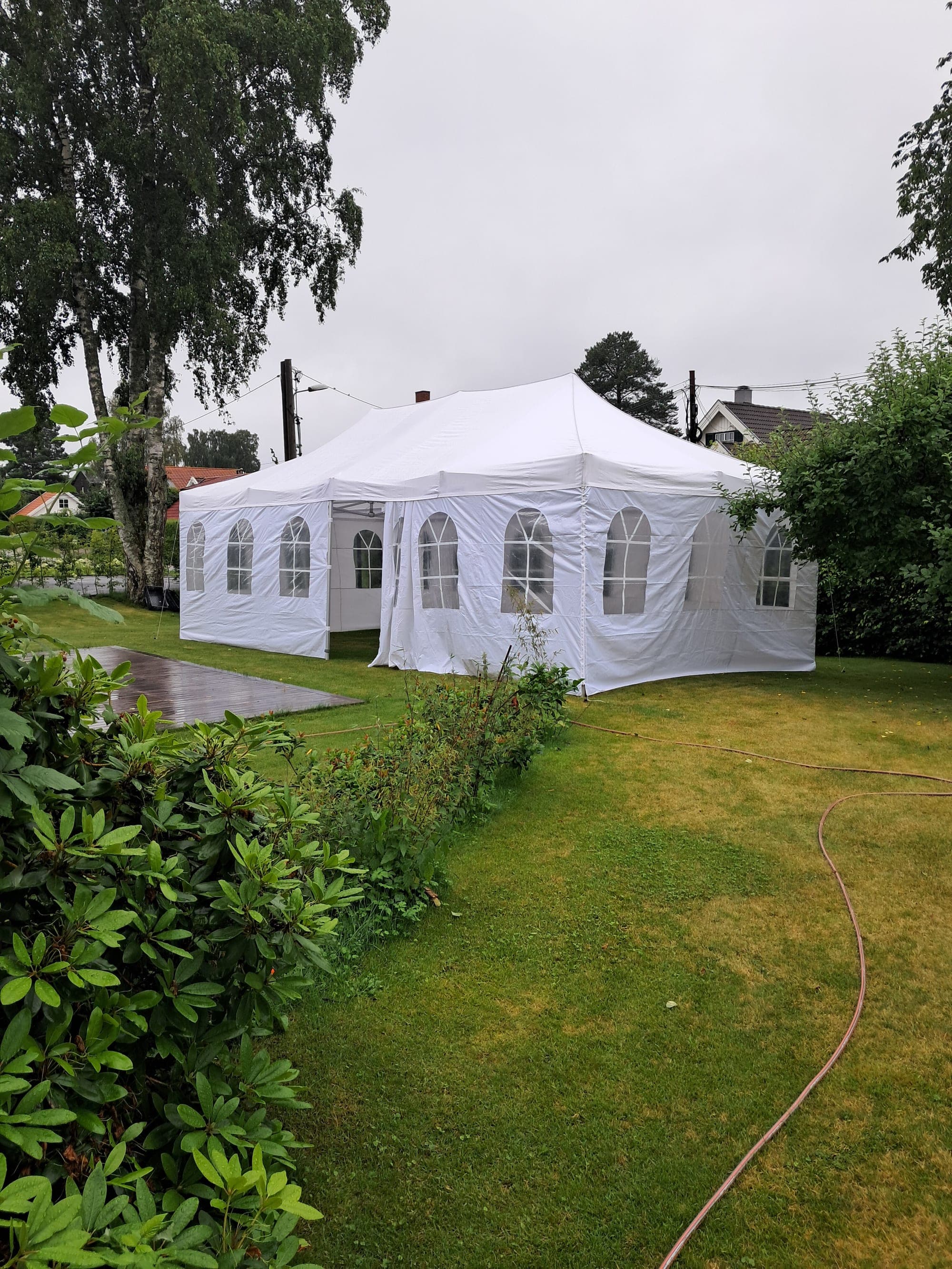 4,5 × 9 m party tent set up for an event – photo 13