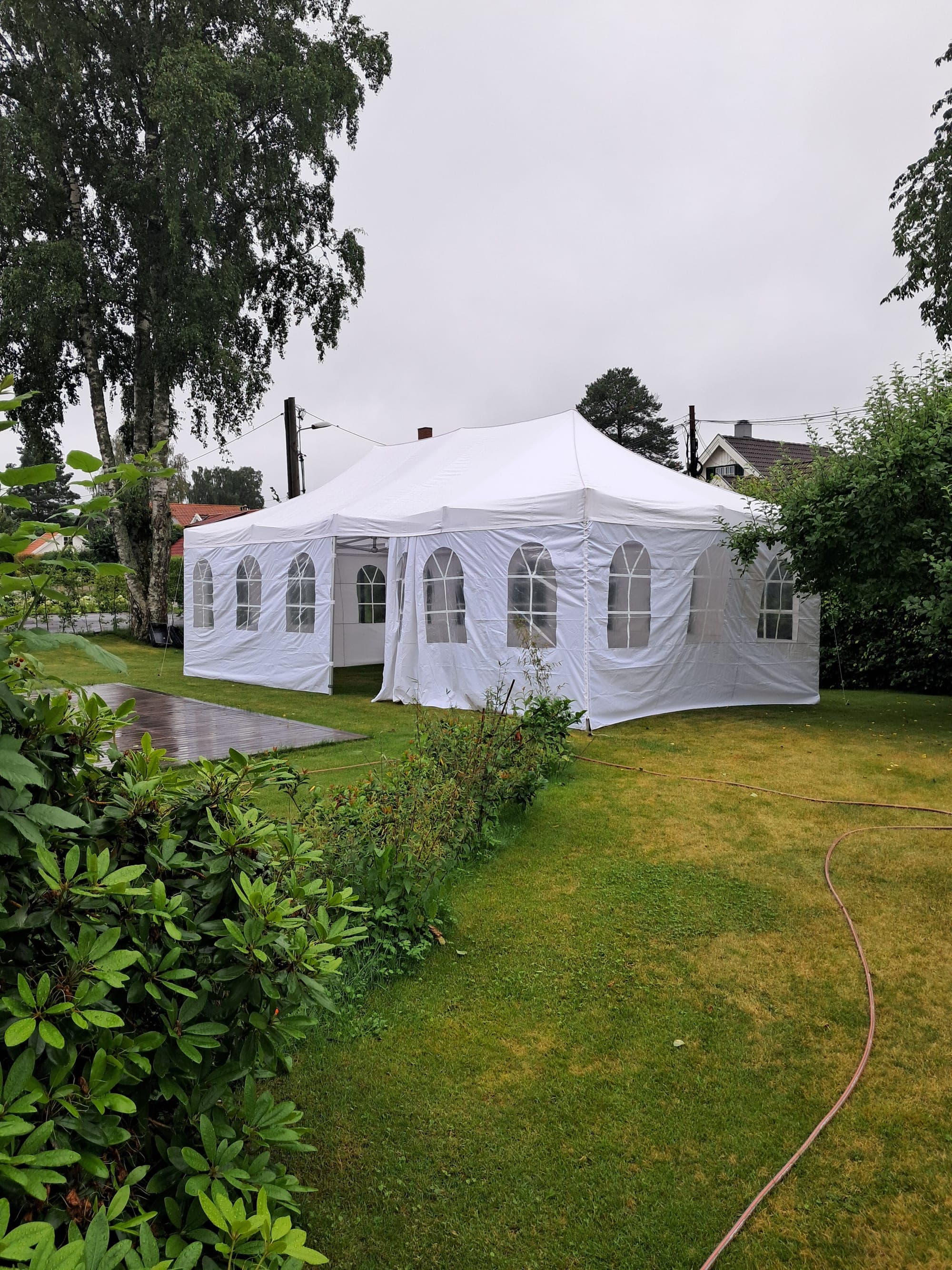 4,5 × 9 m party tent set up for an event – photo 14