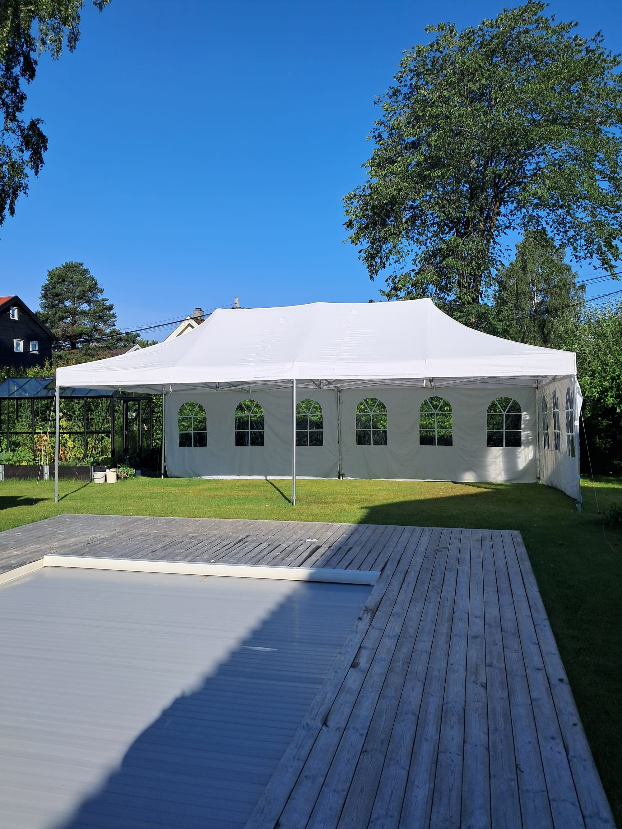 4,5 × 9 m party tent set up for an event – photo 16
