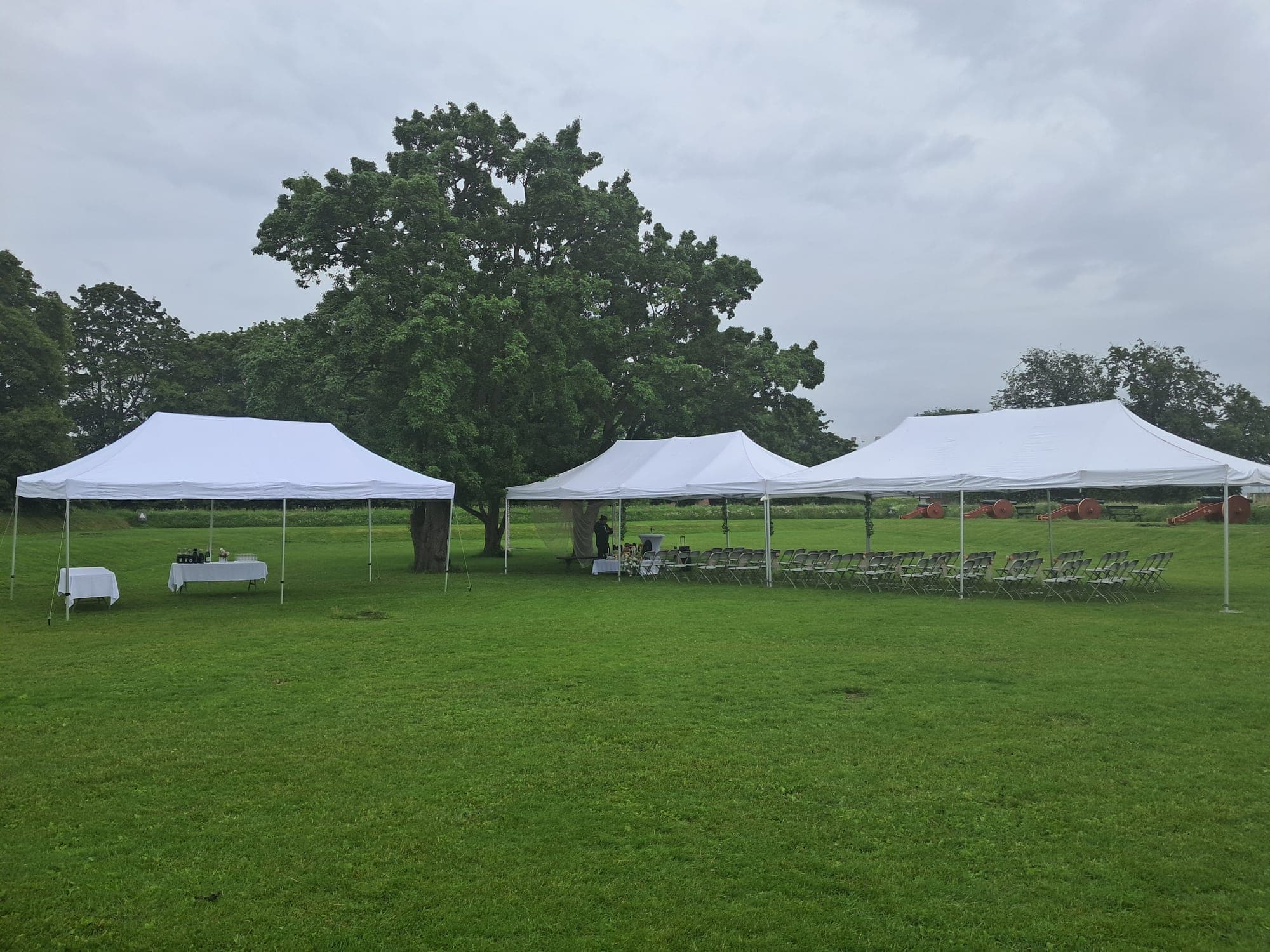 Party tent delivered to an event at Akershus Fortress – photo 10