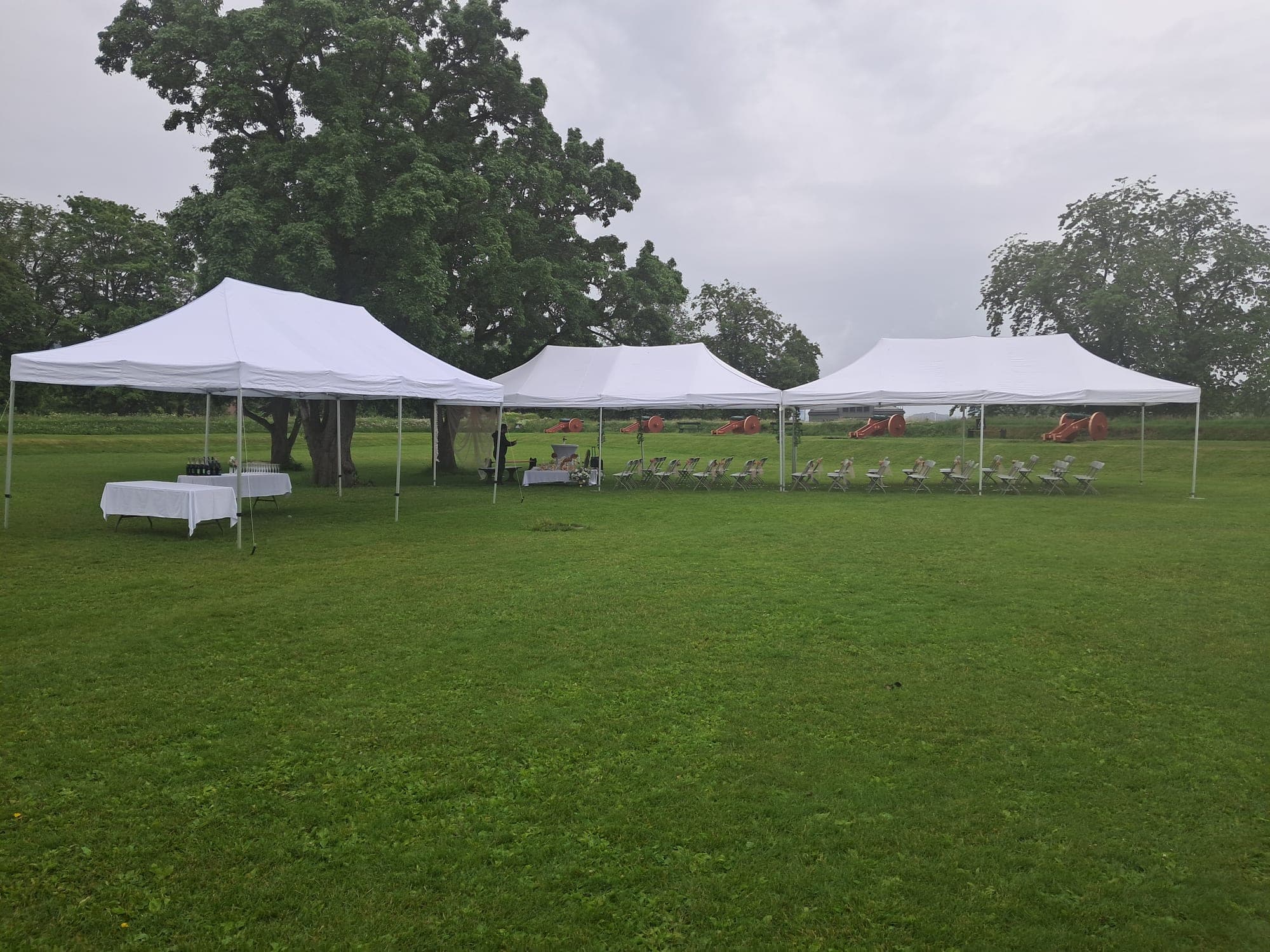 Party tent delivered to an event at Akershus Fortress – photo 11