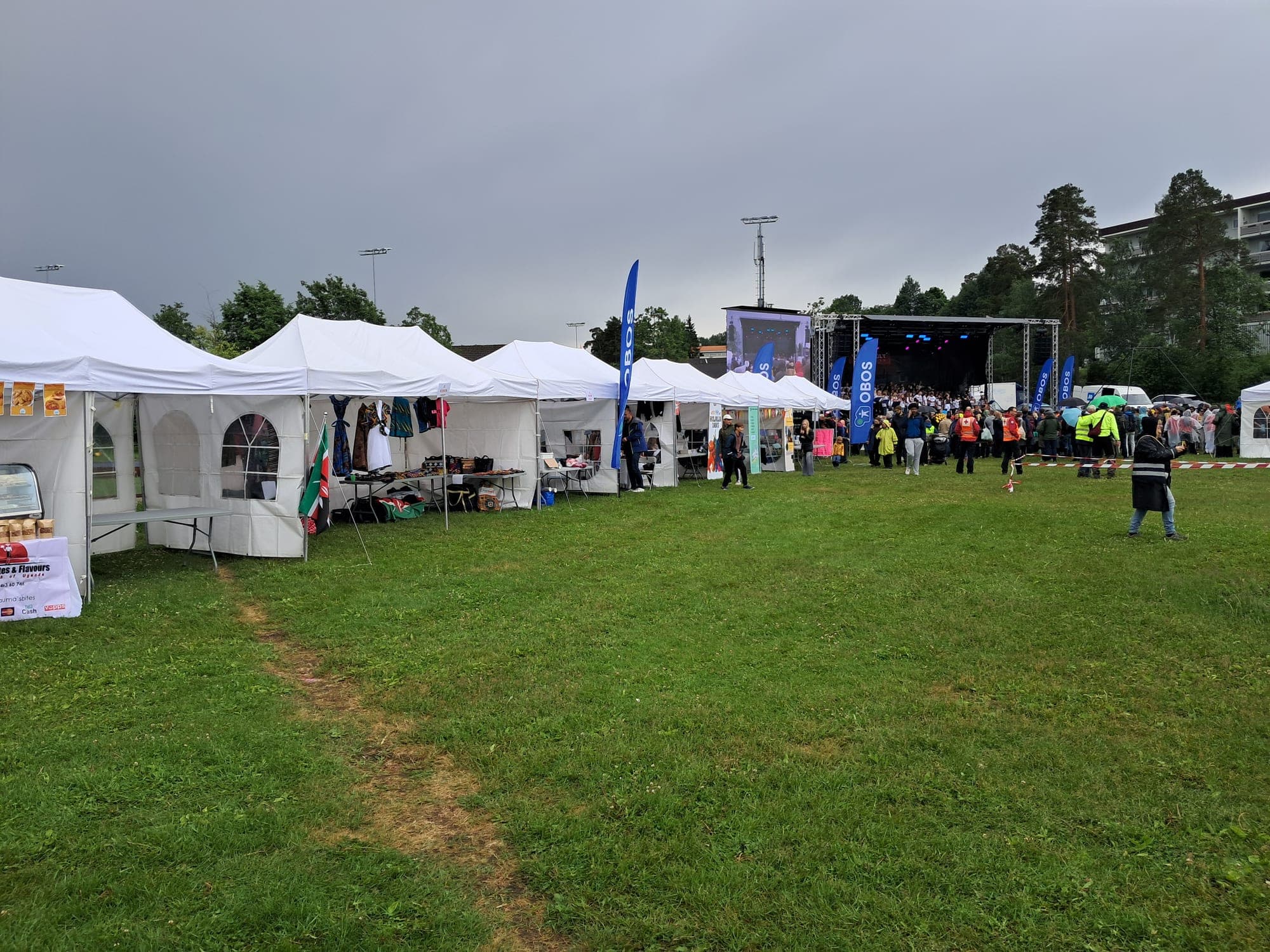 Partytelt på festival – bilde 4